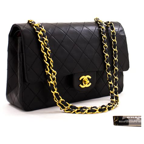 chain black chanel bag|Black Chanel leather shoulder bag.